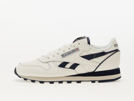Reebok Classic Leather 1983 Vintage Chalk/ Vector Navy/ Alabaster