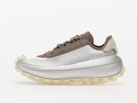 Y-3 Makura Silver Metalic/ Tectile Earl/ Core White