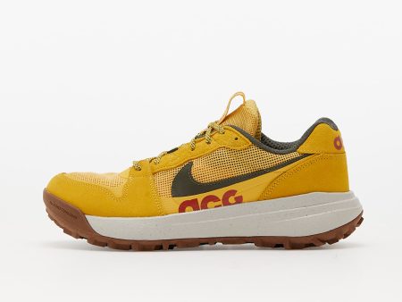 Nike ACG Lowcate Solar Flare/ Cargo Khaki-Black-Light Bone