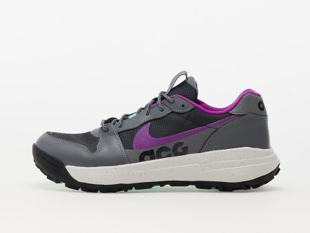 Nike ACG Lowcate Smoke Grey/ Dk Smoke Grey-Vivid Purple