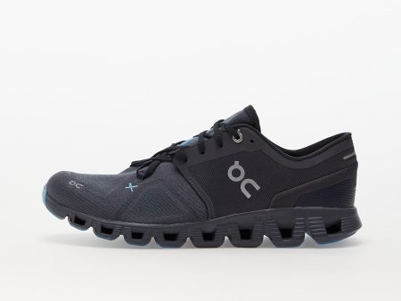 On M Cloud X Eclipse/ Magnet