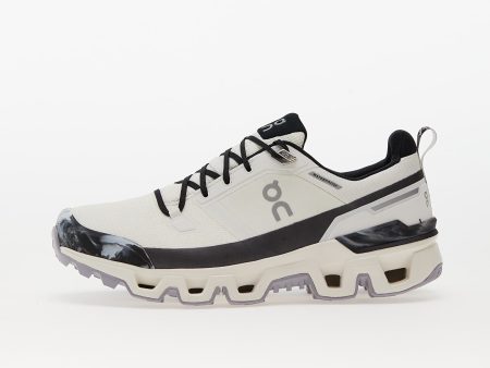 On M Cloudwander Waterproof Ivory/ Black
