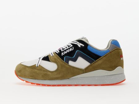 Karhu Synchron Classic Green Moss/ India Ink