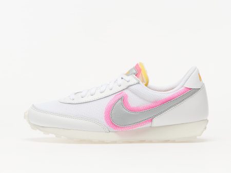 Nike Daybreak White/ Metallic Silver-Hyper Pink
