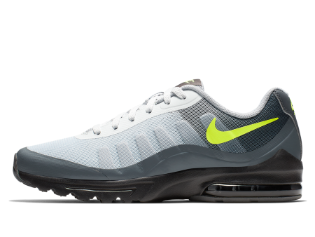 NIKE AIR MAX INVIGOR