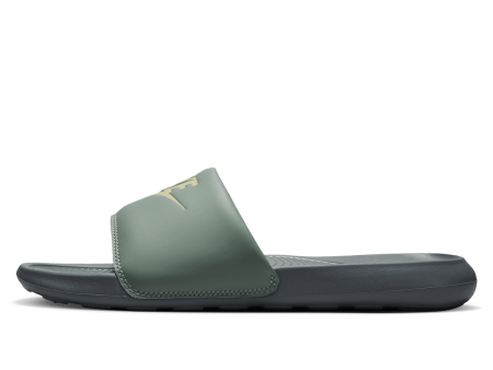 NIKE VICTORI ONE SLIDE