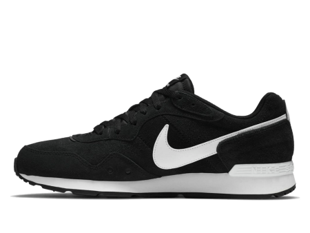 NIKE VENTURE RUNNER SUEDE