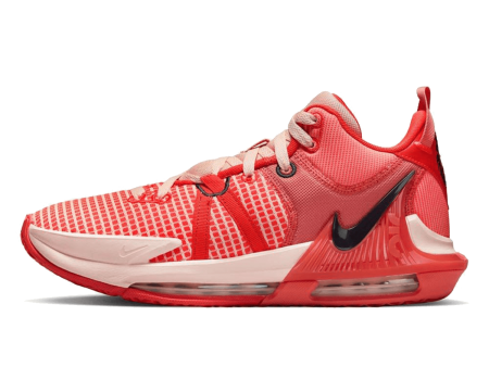 LEBRON WITNESS VII