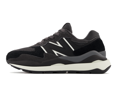 NEW BALANCE 5740
