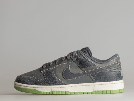 Dunk Low Retro
